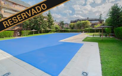 Swimming pool of Flat for sale in Majadahonda  with Terrace