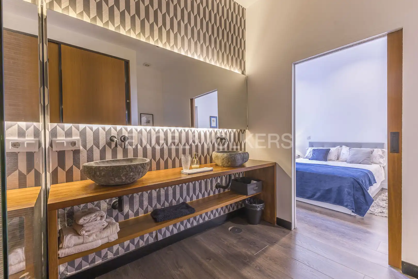 Bathroom of Flat for rent in Madrid  with Heating, Furnished and Balcony
