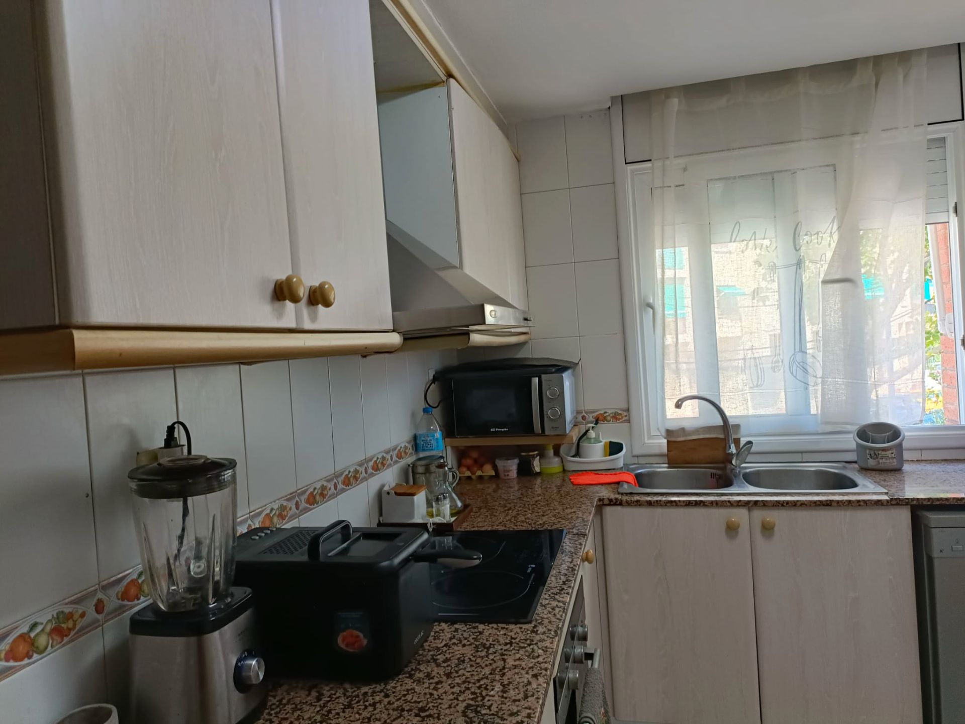 Kitchen of Flat for sale in Rubí  with Air Conditioner, Heating and Oven