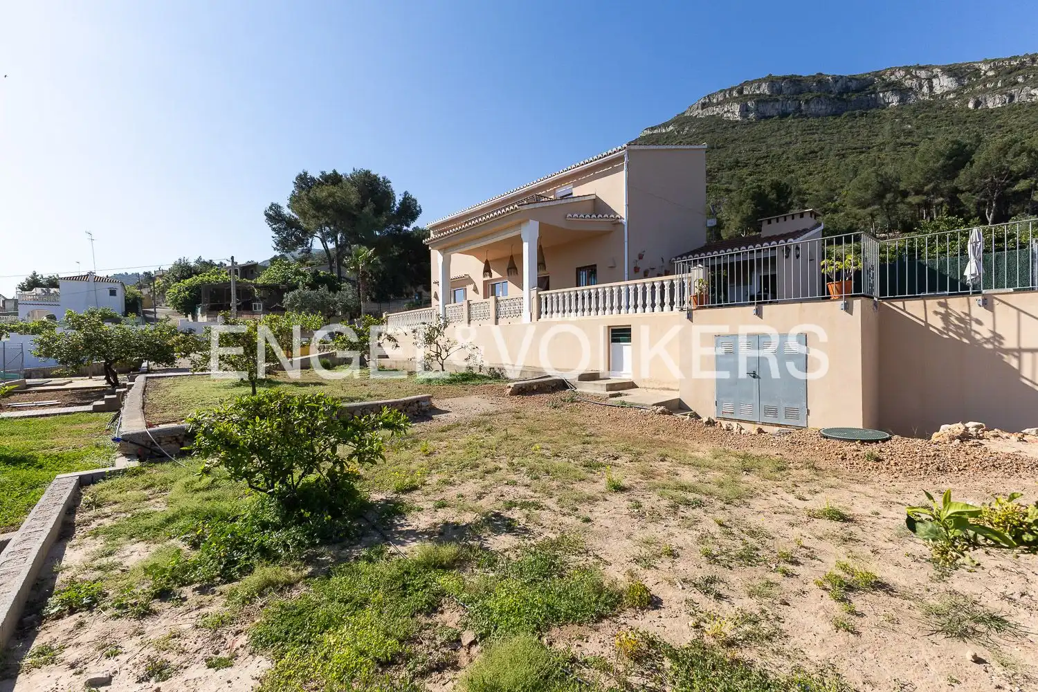 Vista exterior de Casa o xalet de lloguer en Corbera amb Aire condicionat, Calefacció i Jardí privat