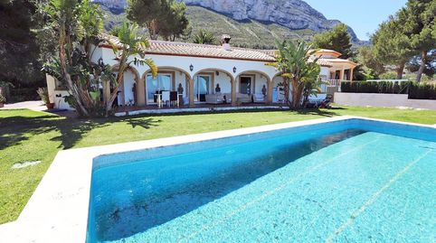 Foto 3 de Casa o chalet en venta en El Montgó, Dénia