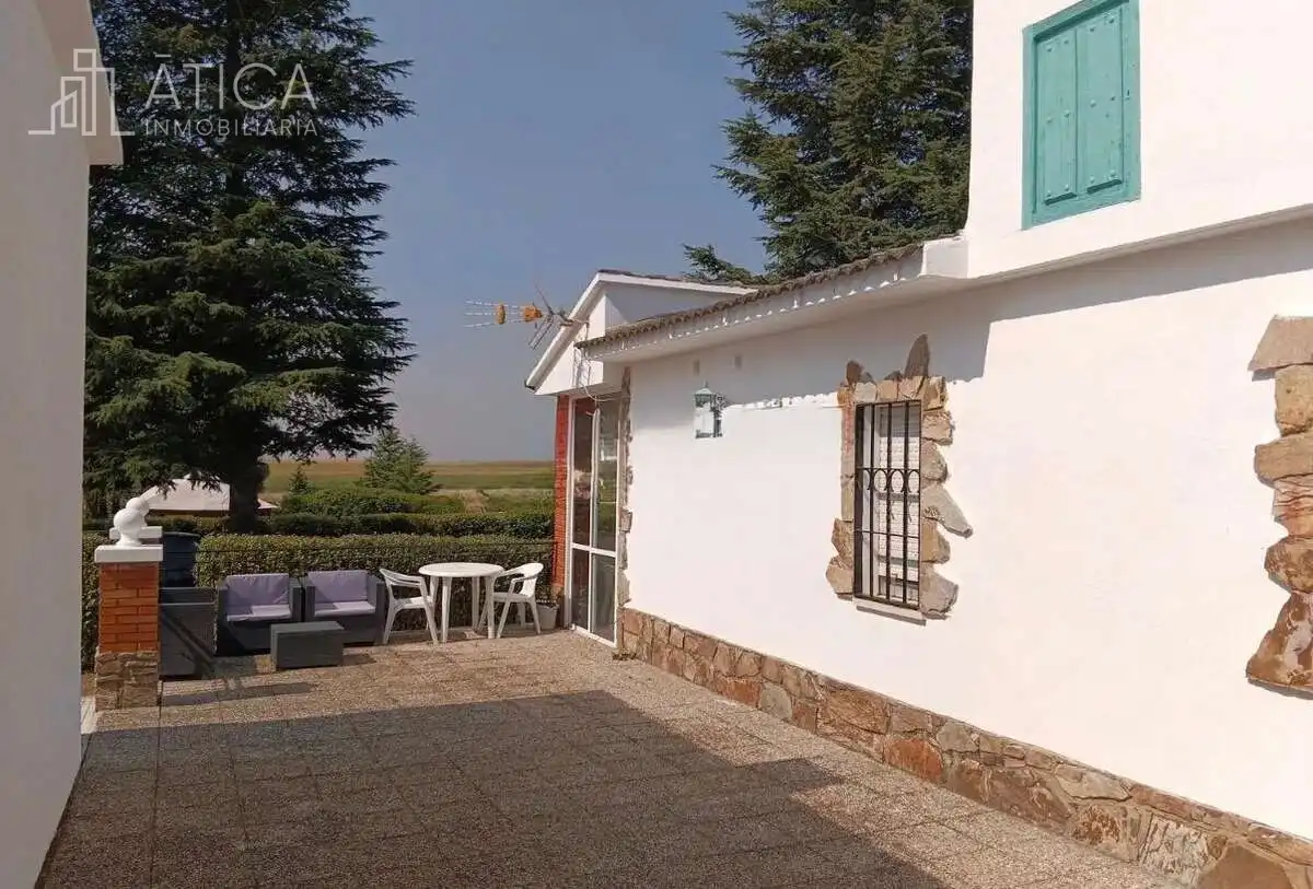 Detached house with pool for sale in Calzada de Valdunciel, imagen 29