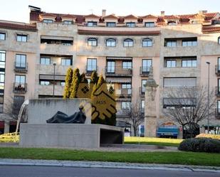 Vista exterior de Pis en venda en Salamanca Capital amb Calefacció i Terrassa