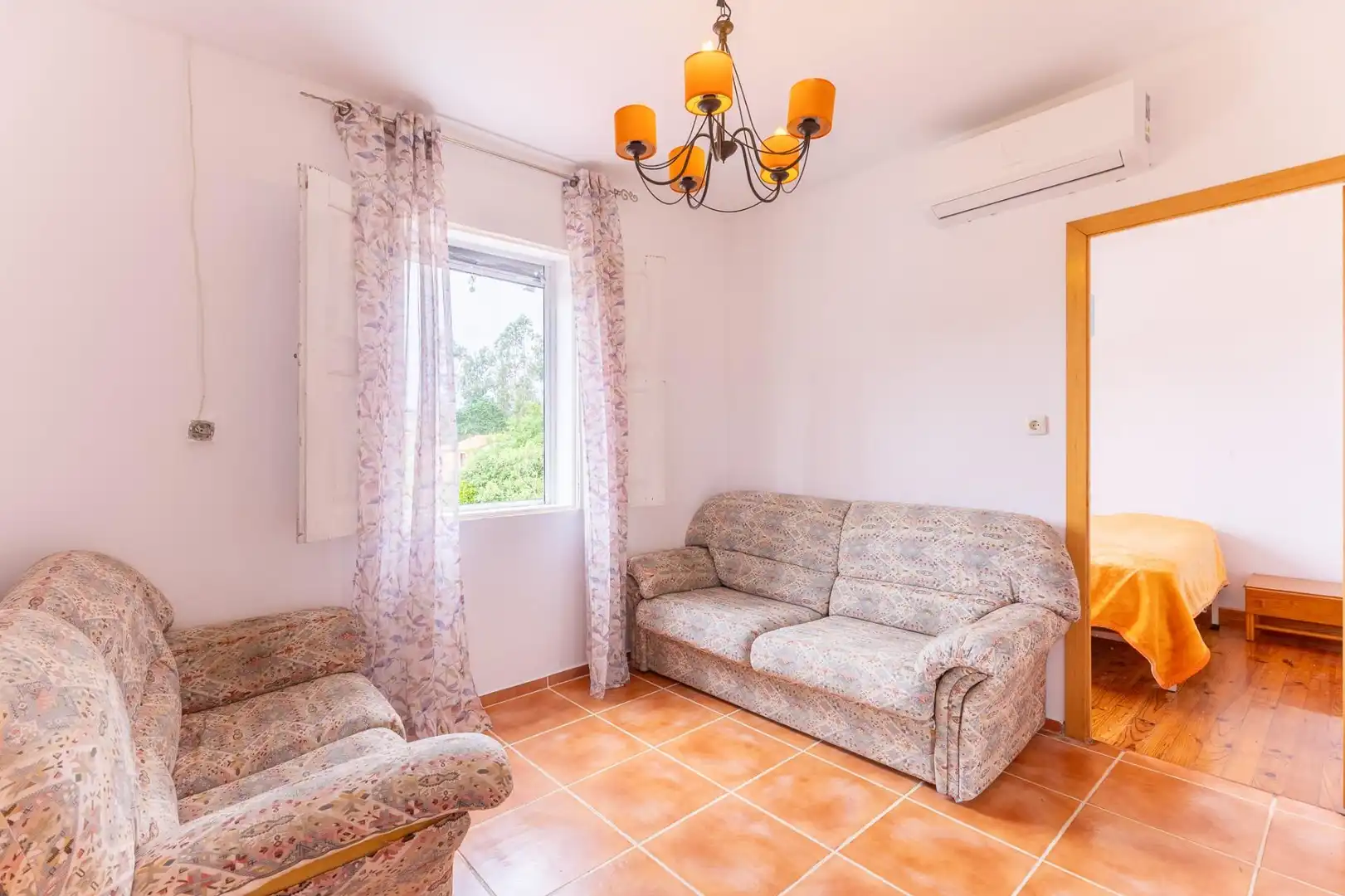 Living room of Country homes for sale in Salvaterra de Miño  with Air Conditioner, Heating and Private garden