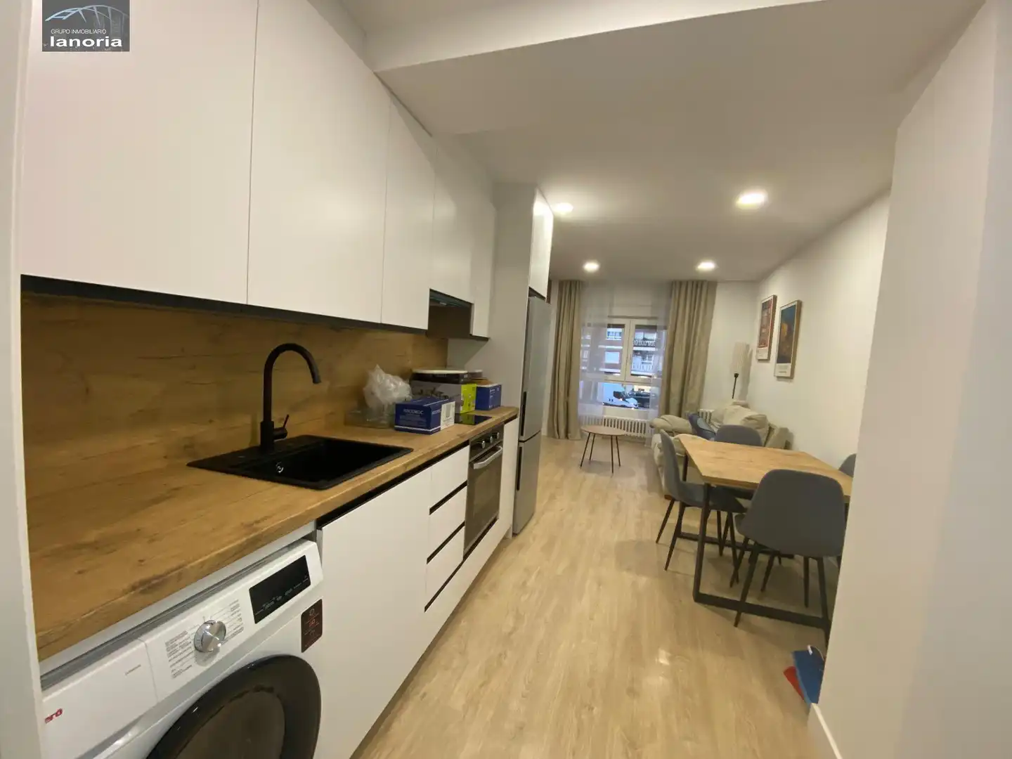 Cuina de Apartament de lloguer en Albacete amb Aire condicionat, Calefacció i Moblat