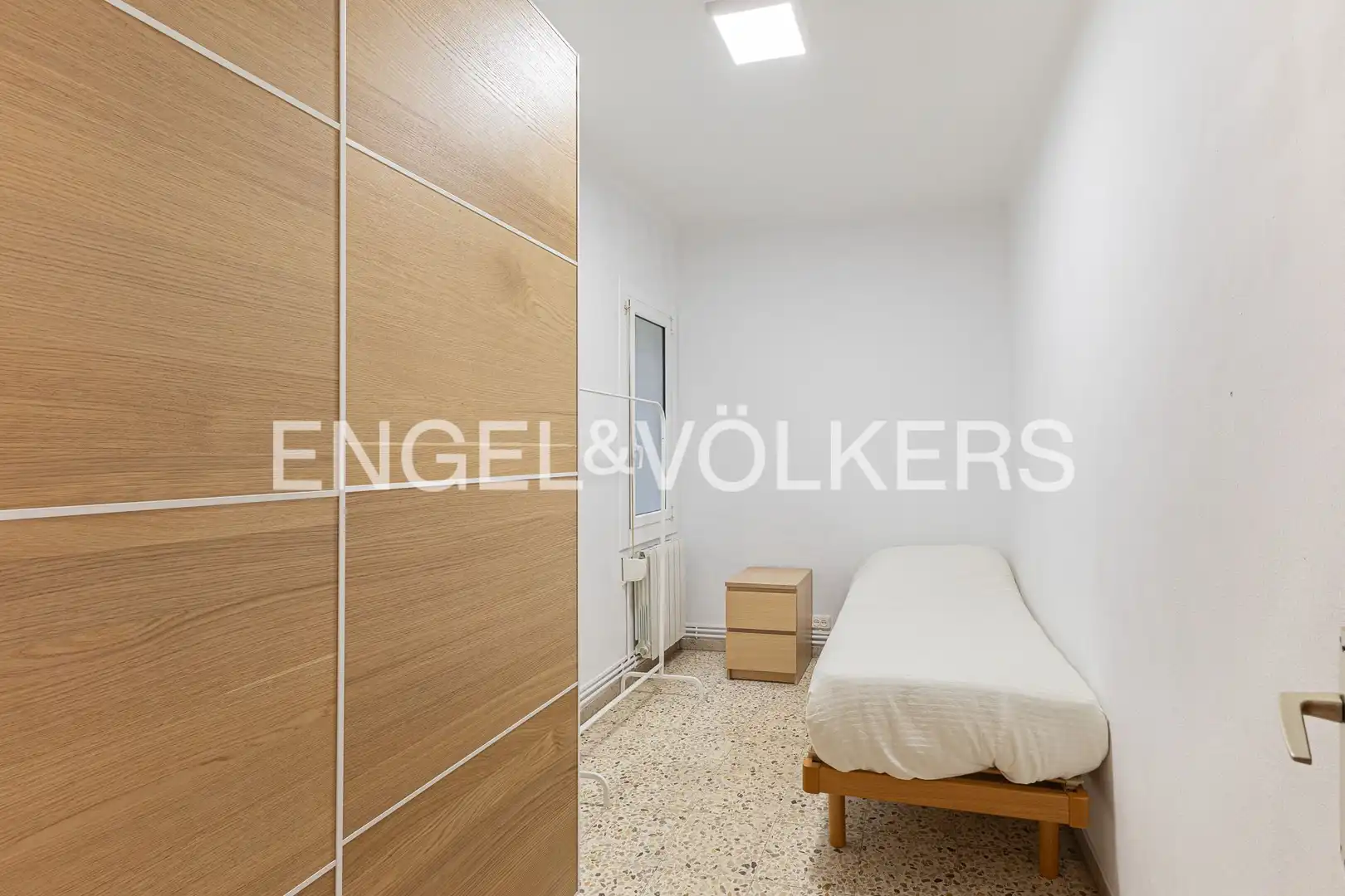 Habitación de Piso en venta en Barcelona con Calefacción