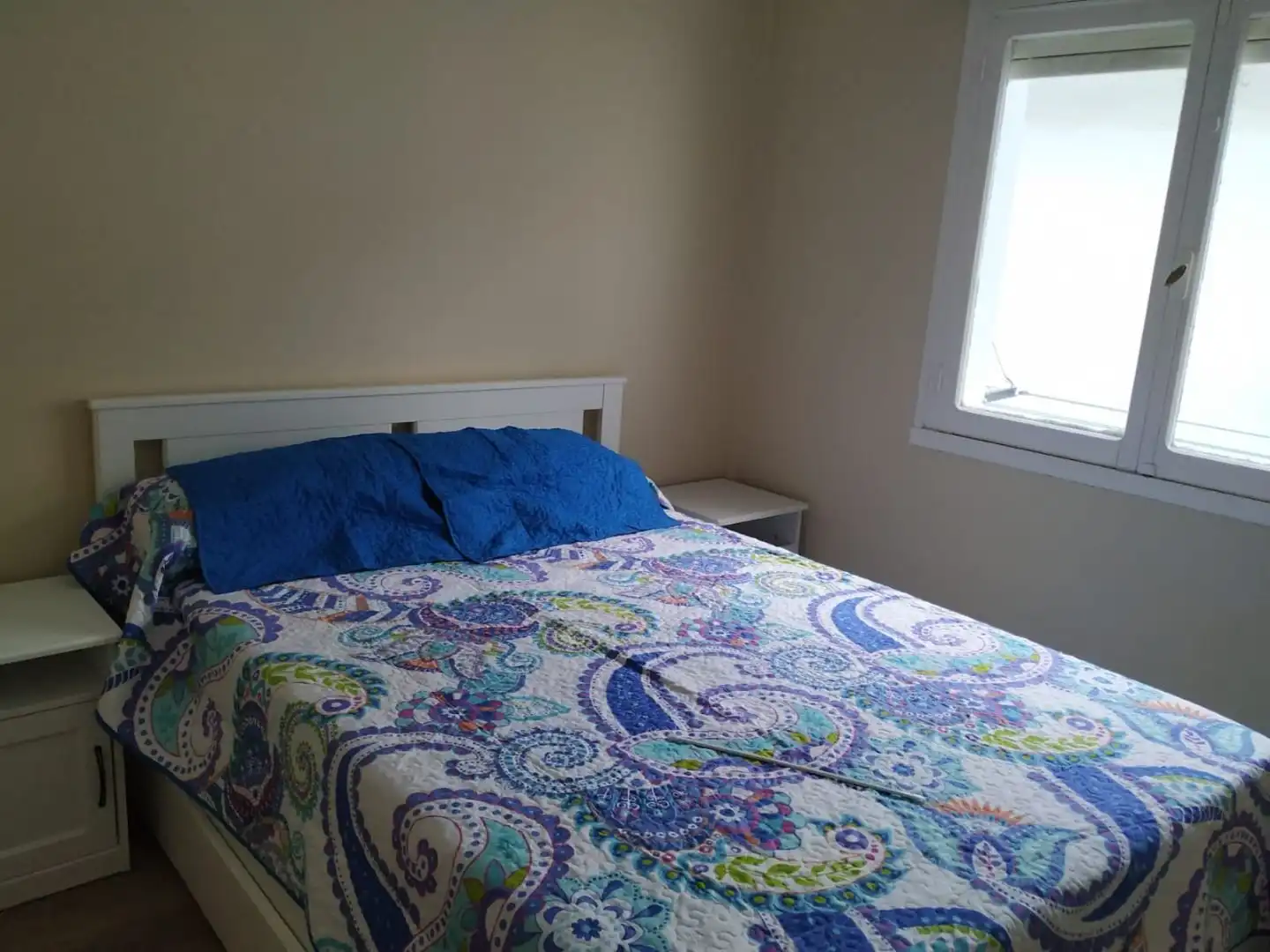 Schlafzimmer von Wohnung zur Miete in Avilés mit Heizung, Parkett und Abstellraum