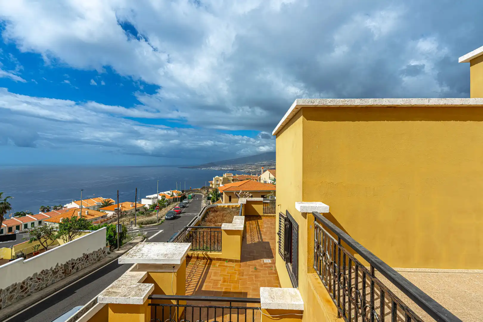 Vista exterior de Casa o chalet en venta en El Rosario con Aire acondicionado, Jardín privado y Terraza