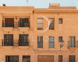 Exterior view of Single-family semi-detached for sale in  Valencia Capital  with Air Conditioner, Terrace and Balcony