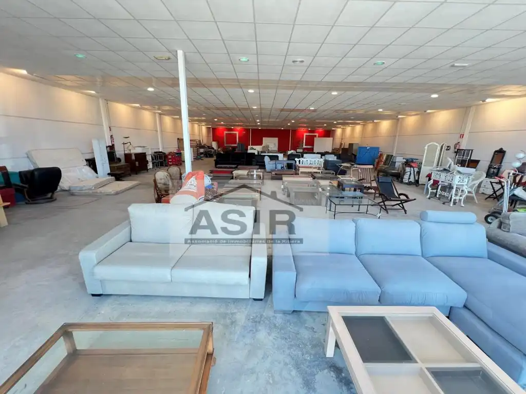 Nau industrial en venda en Benimuslem