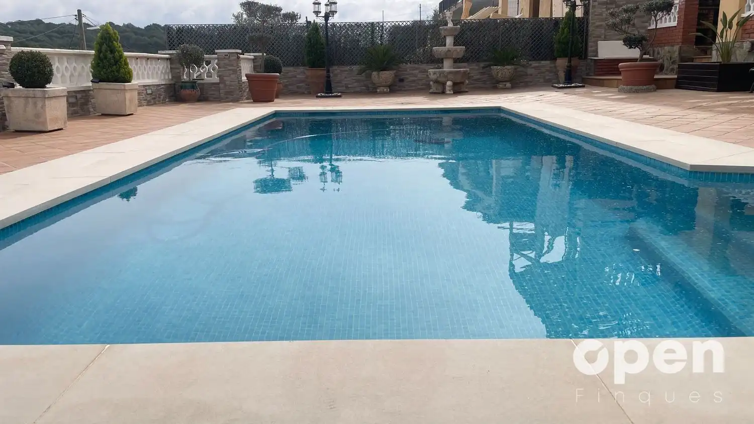 Casa o xalet en venda a Port del Compte, Castellnou - Can Mir - Can Solà