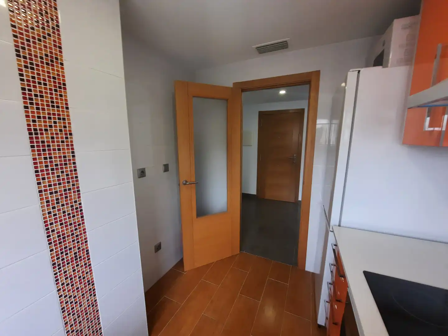 Wohnung zur Miete in Manises mit Klimaanlage, Heizung und Möbliert