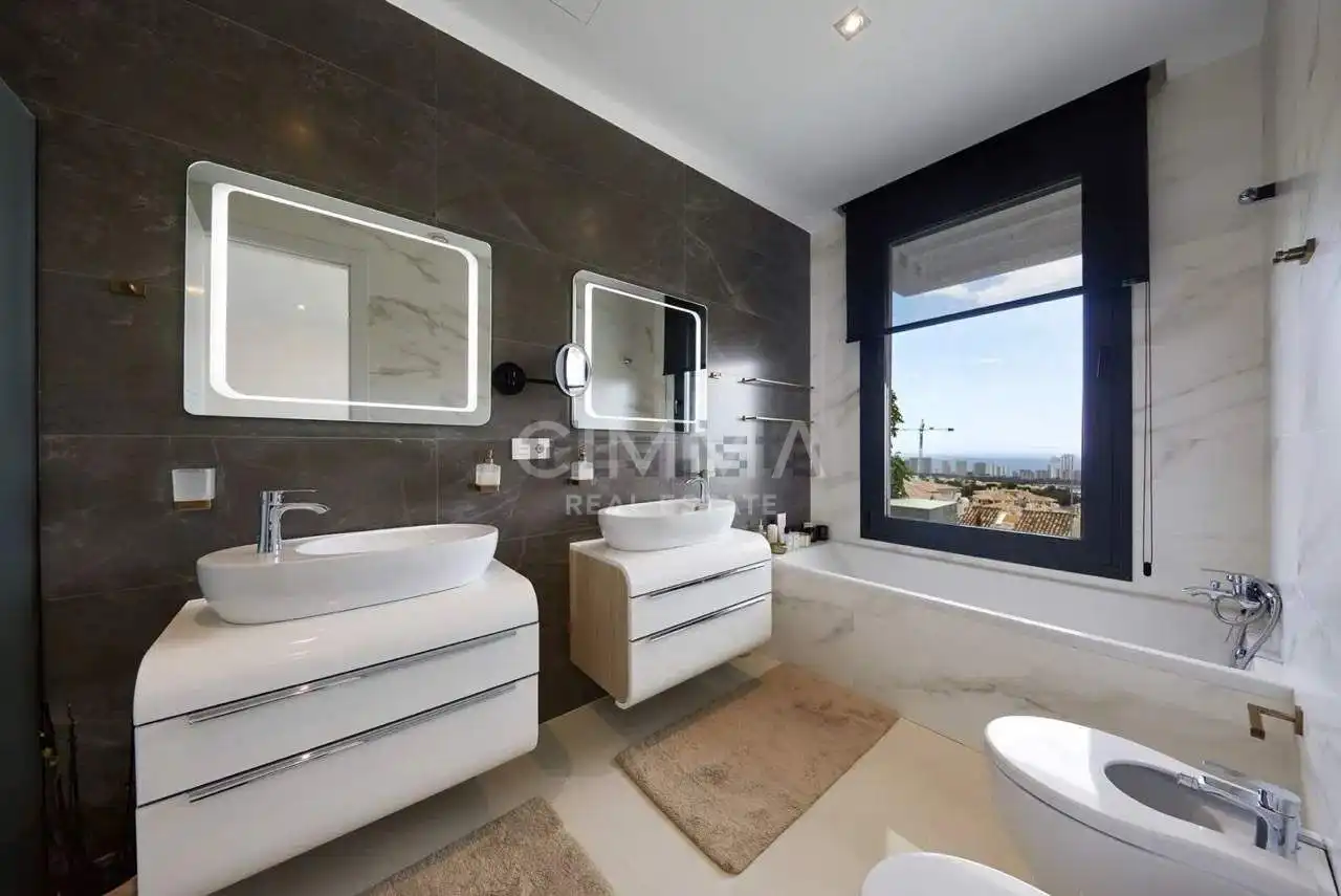Chalet con terraza en venta en Calle Calle Roma, imagen 29