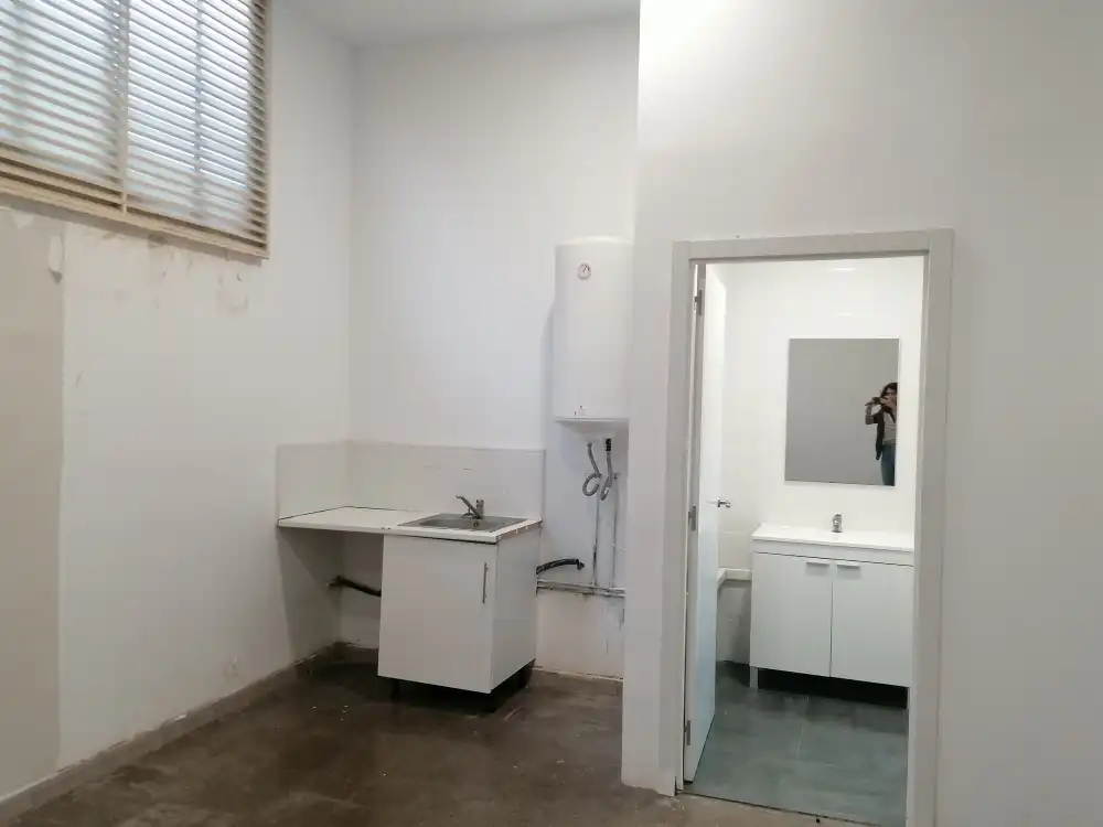 Business premises to rent in Passeig dels Almogàvers 35, imagen 9