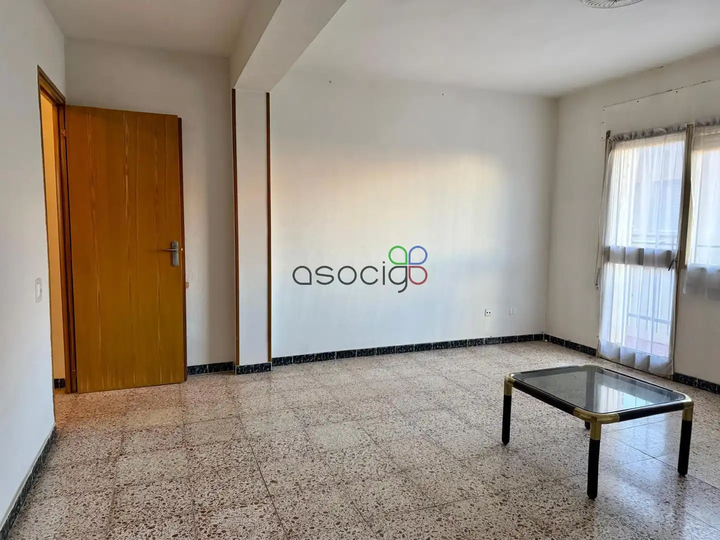 Sala de estar de Piso en venta en Marchamalo con Terraza