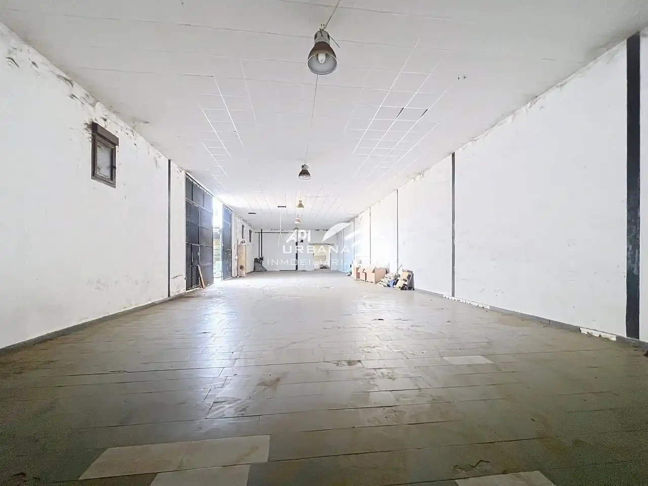 Nave industrial en venta en Las Vegas - Campoaras