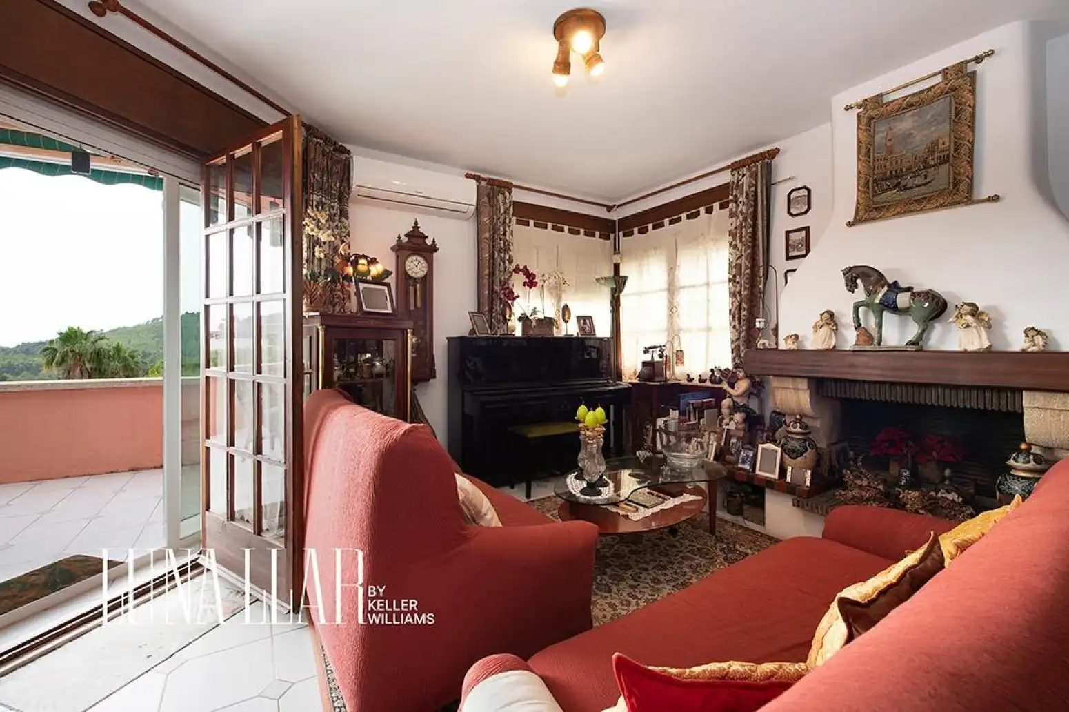 Sala de estar de Casa o chalet en venta en Gavà con Terraza