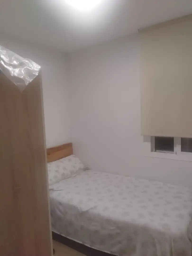Schlafzimmer von Erdgeschoss zur Miete in Sevilla