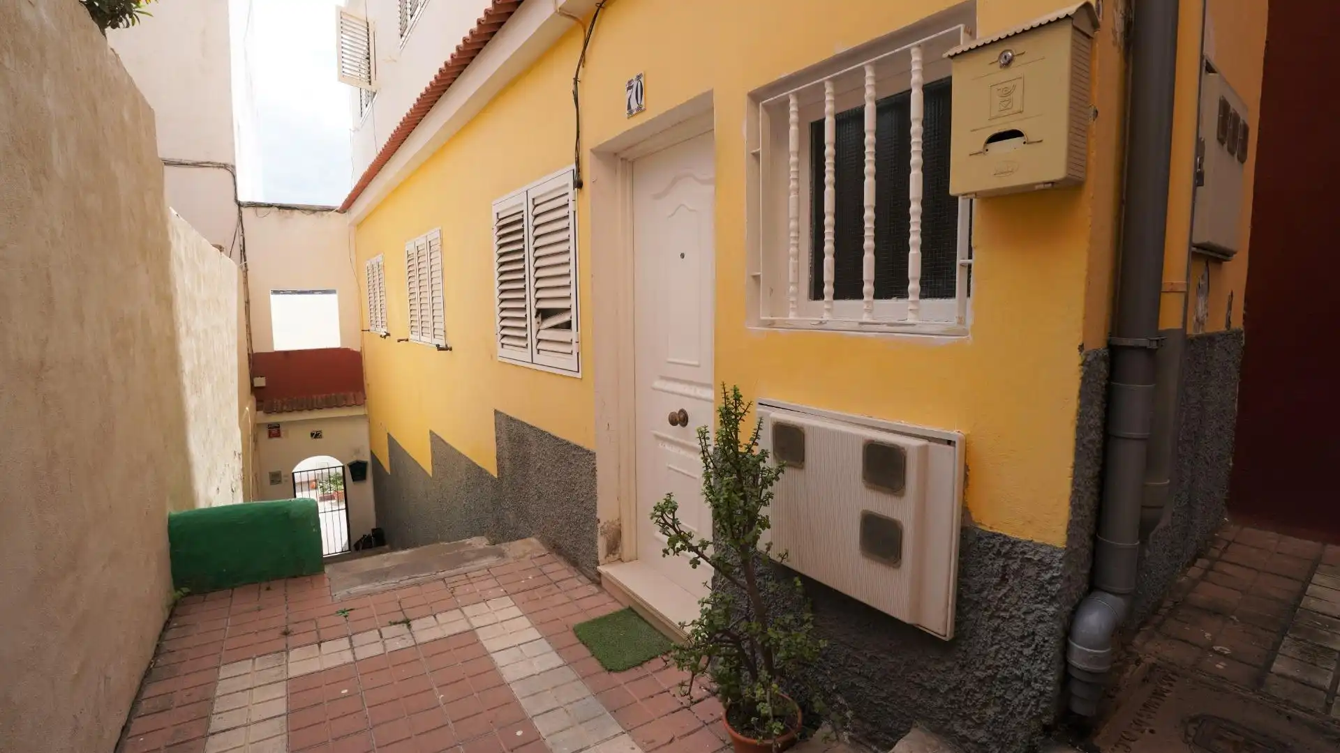 Außenansicht von Wohnung zum Verkauf in Las Palmas de Gran Canaria mit Abstellraum und Möbliert