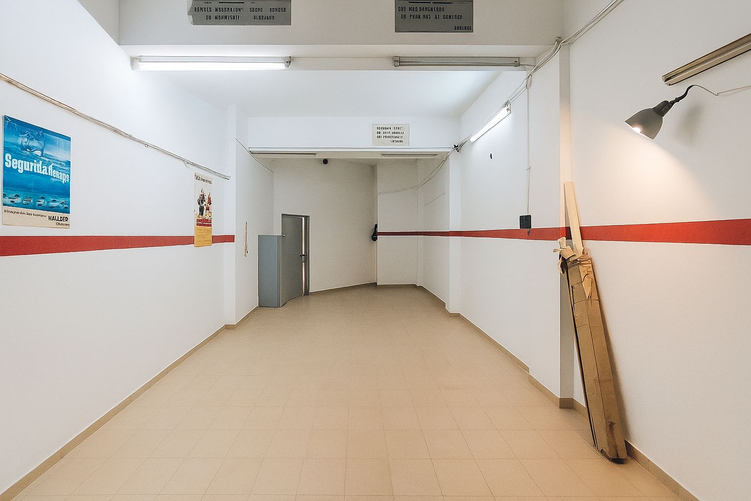 Local de lloguer a Carrer de València, 567, El Camp de l'Arpa del Clot, Sant Martí