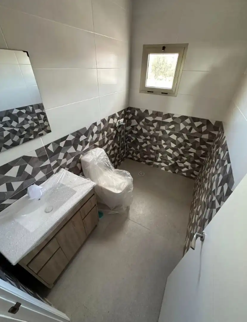 Badezimmer von Haus oder Chalet zum Verkauf in Antigua mit Privatgarten und Terrasse