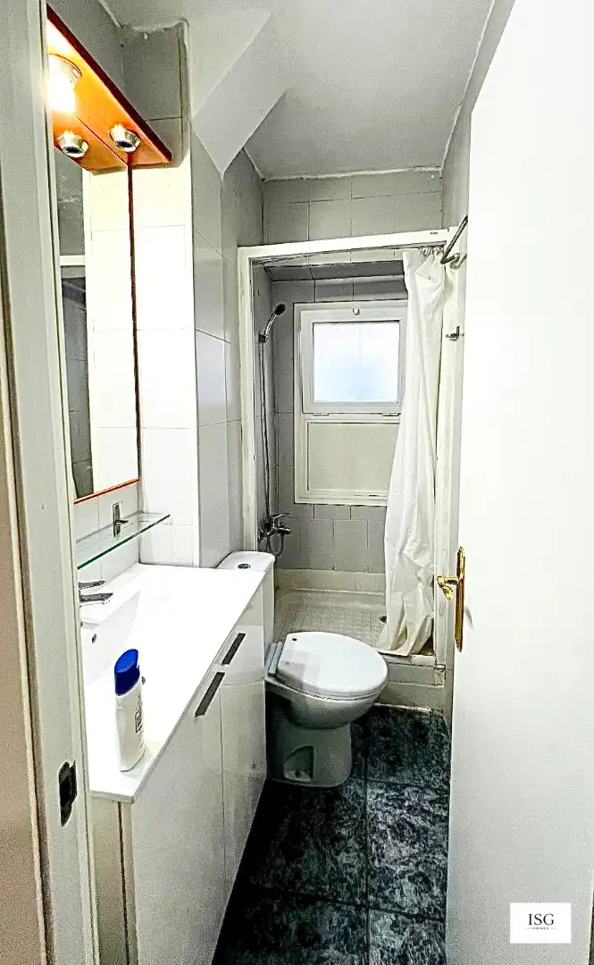 Flat for sale in Carrer de Sant Antoni Maria Claret, imagen 7