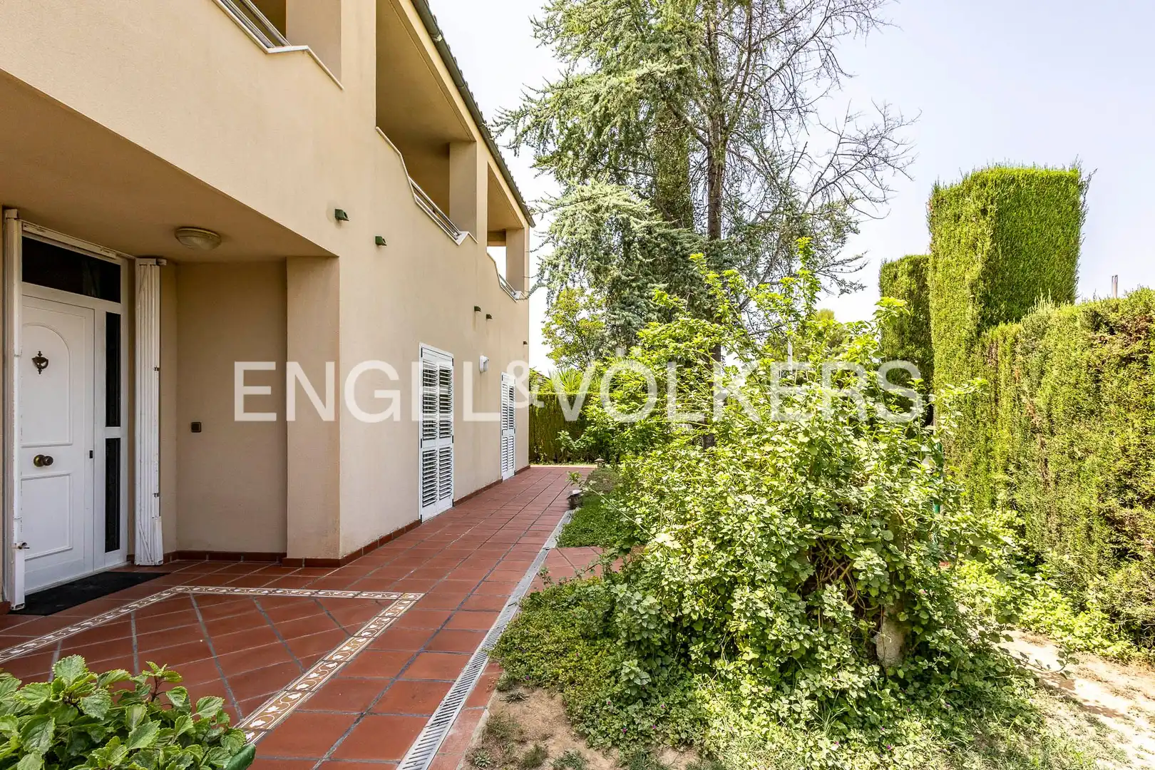 Vista exterior de Casa o xalet en venda en Pacs del Penedès amb Calefacció, Jardí privat i Terrassa