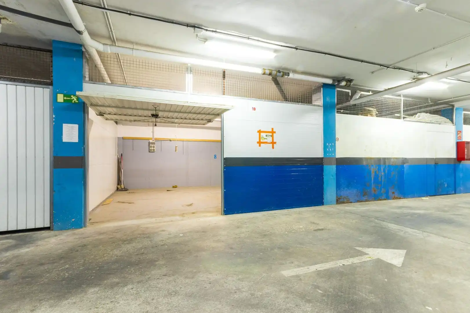 Parking of Garage for rent in Orihuela Costa