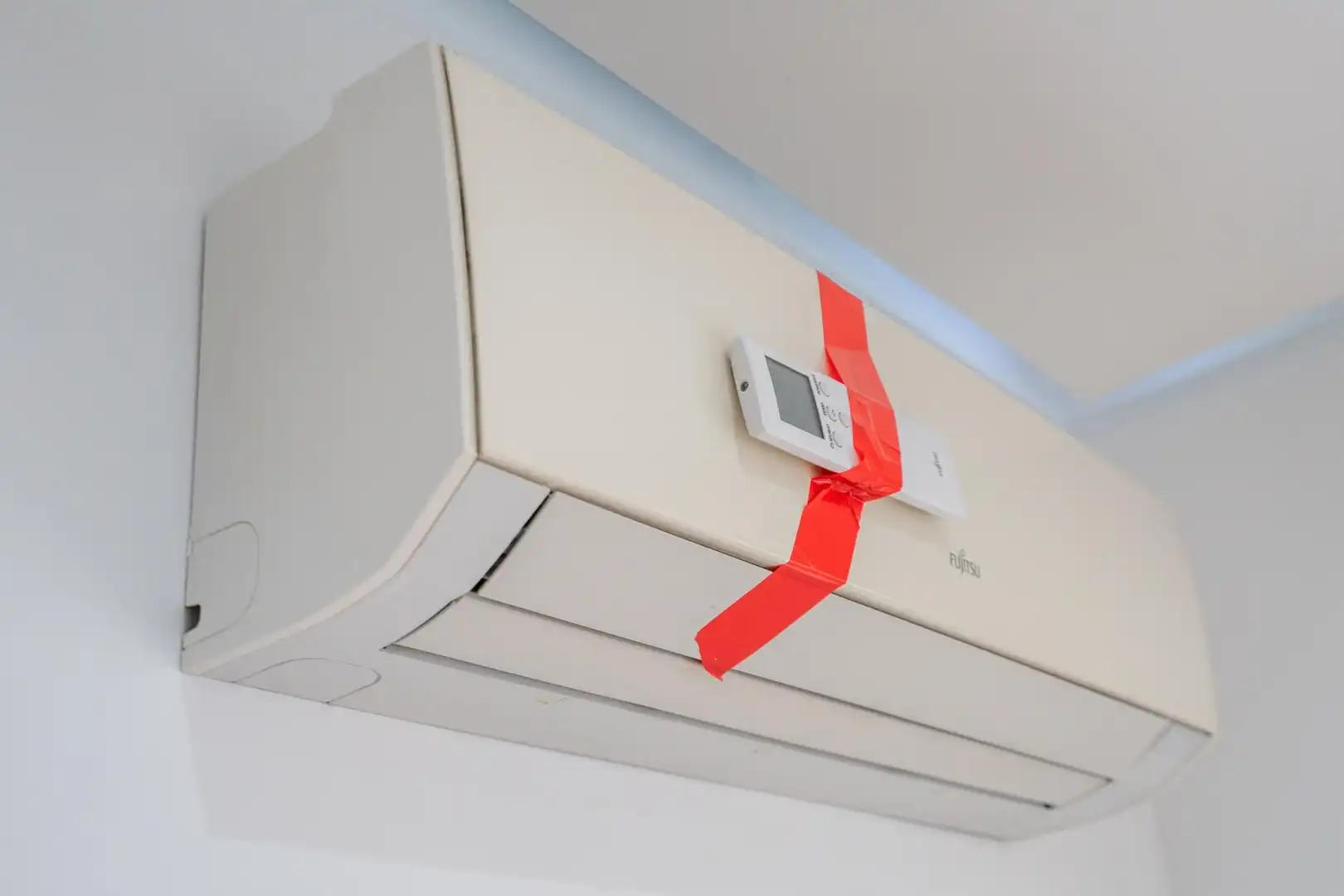 Außenansicht von Wohnung zur Miete in Madrid mit Klimaanlage, Heizung und Terrasse