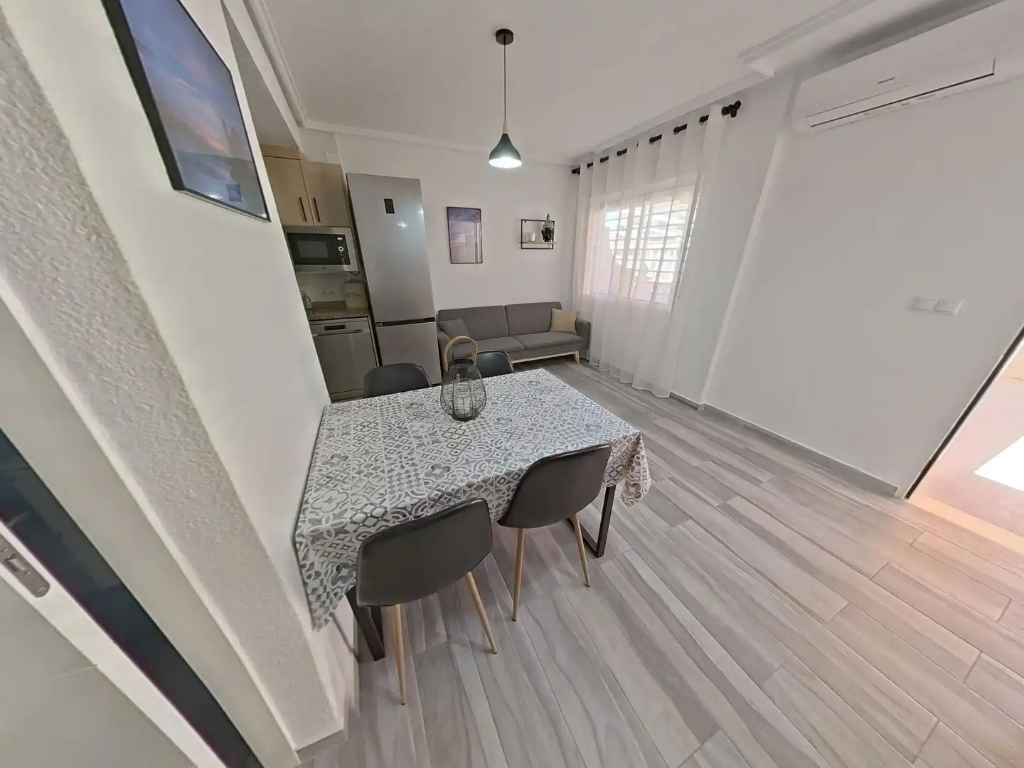 Esszimmer von Maisonette zum Verkauf in Santa Pola mit Klimaanlage, Terrasse und Möbliert
