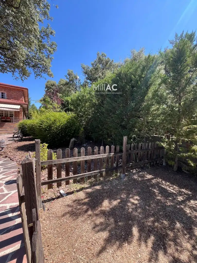 Houses for sale in El Espinar  with Heating, Private garden and Terrace
