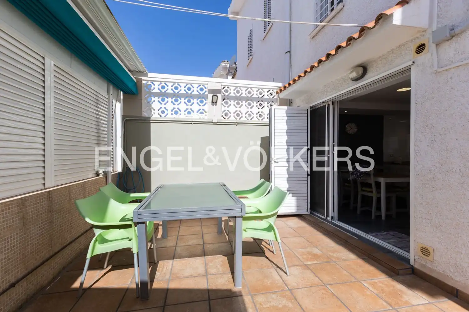 Terraza de Casa o chalet en venta en Benicasim / Benicàssim con Aire acondicionado, Calefacción y Jardín privado