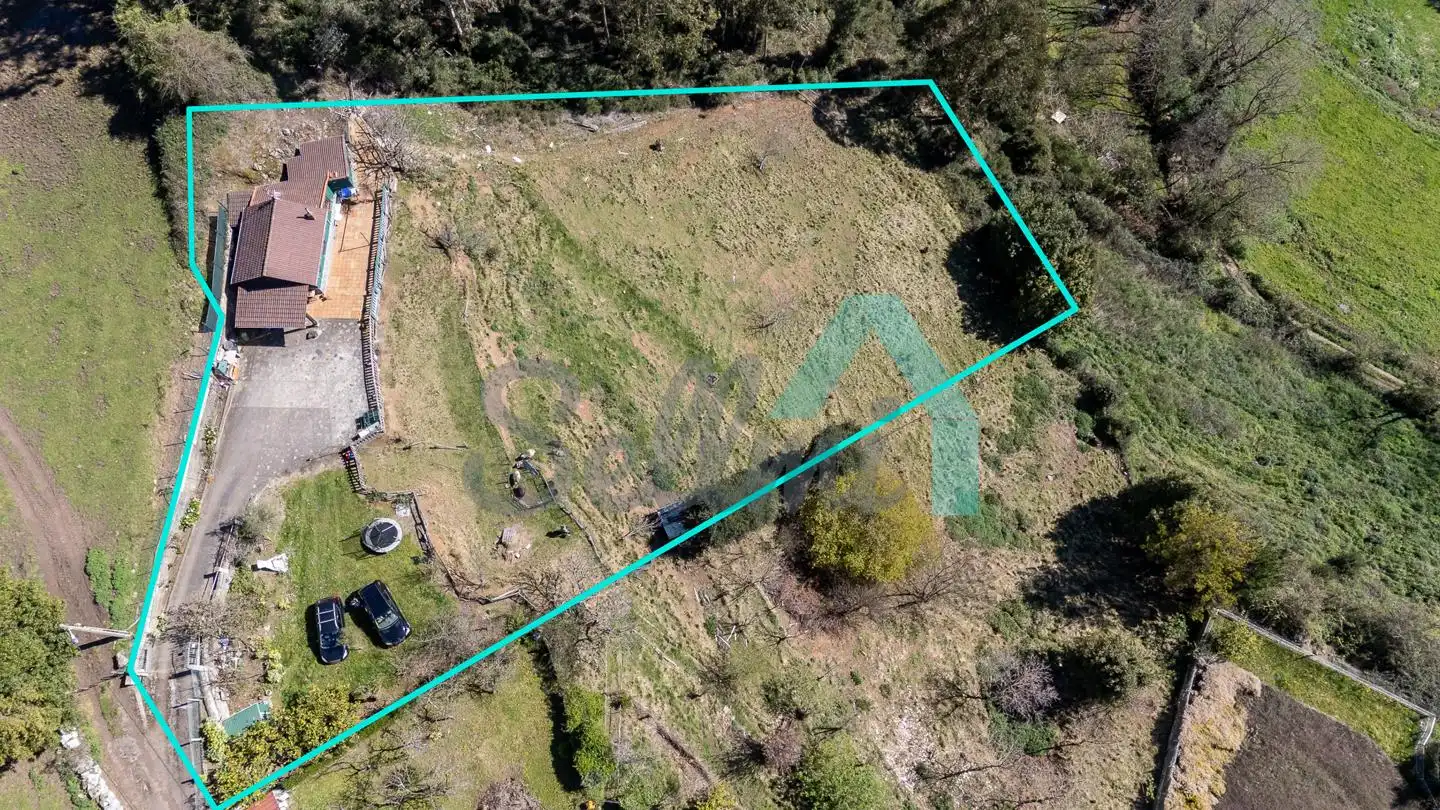 Casa o xalet en venda en Oviedo  amb Jardí privat, Terrassa i Traster