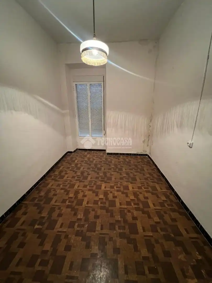 Habitación de Casa adosada en venta en Lupión, Jaén