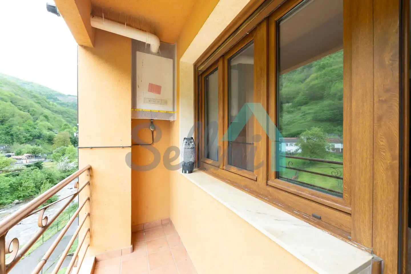 Terrasse von Wohnung zum Verkauf in Aller mit Heizung, Terrasse und Abstellraum