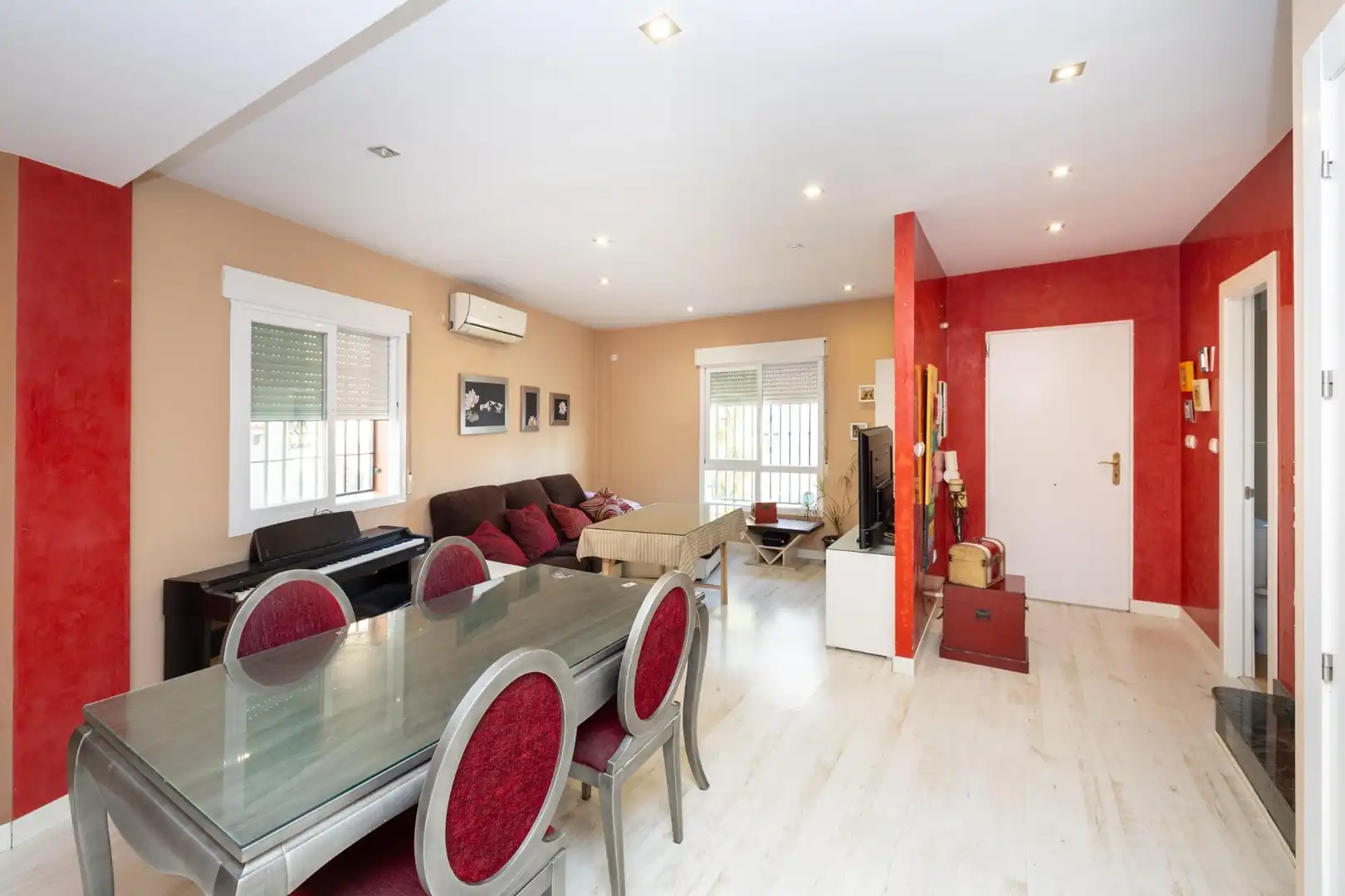 Casa a schiera in vendita a VIOLETA SIERRA NEVADA, imagen 9