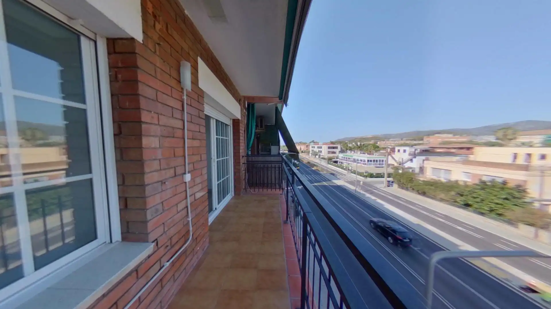 Vista exterior de Pis en venda en Gavà amb Balcó