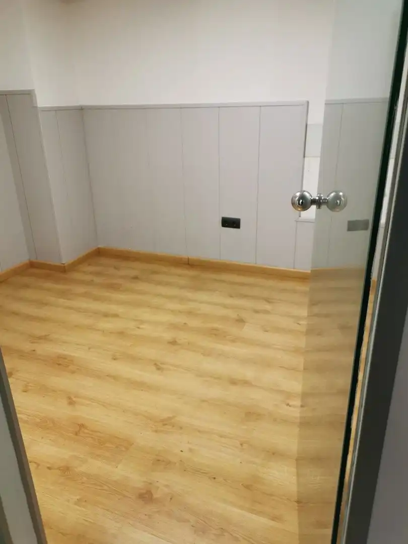 Schlafzimmer von Geschaftsraum zur Miete in Ponferrada