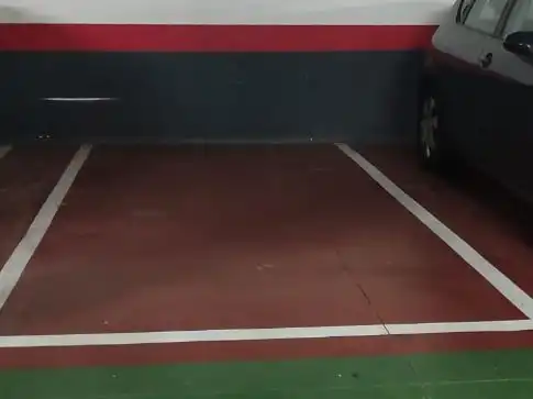 Parkplatz von Garage zur Miete in Málaga