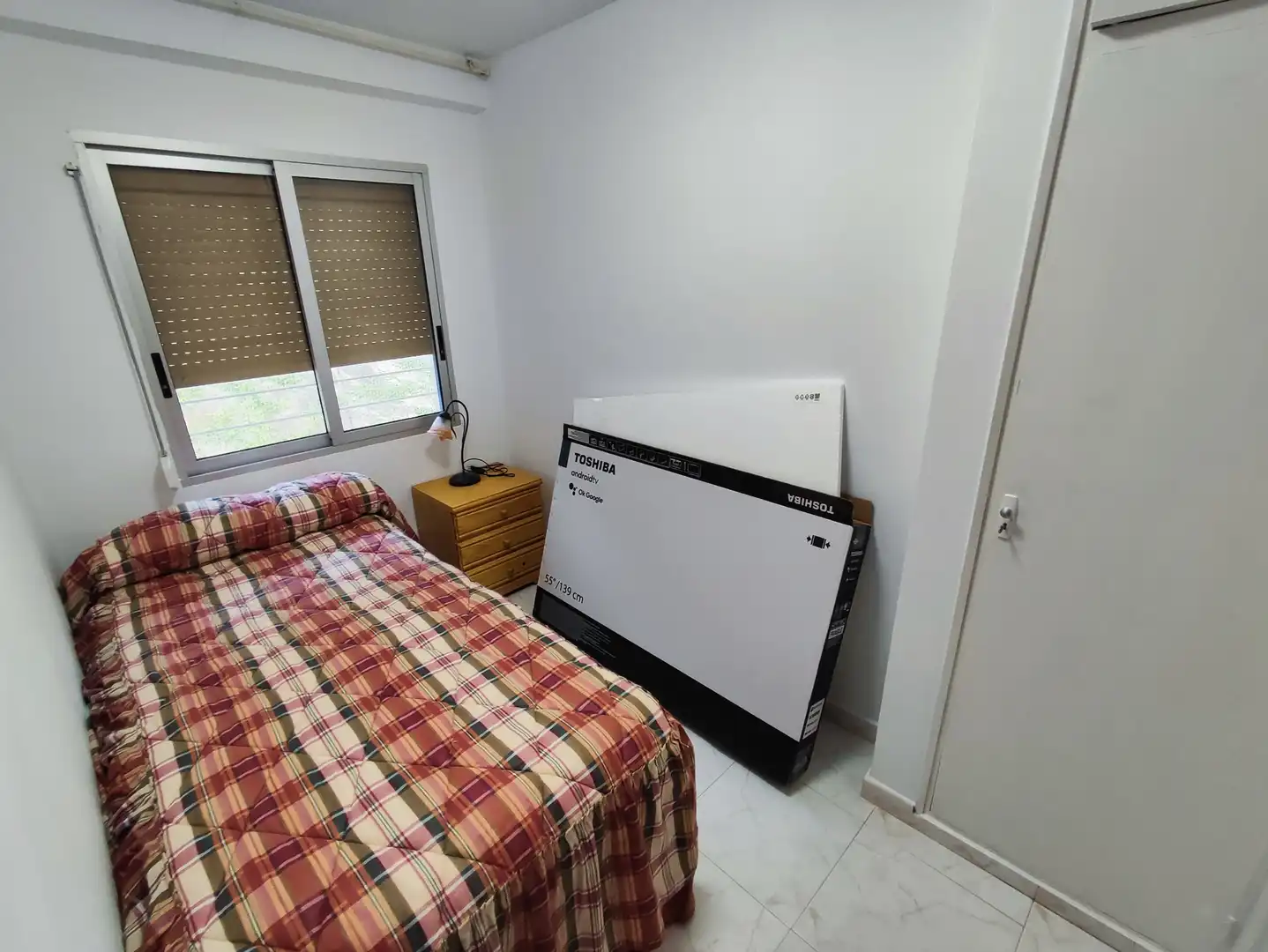Habitación de Piso de alquiler en Benidorm con Amueblado y Lavadora