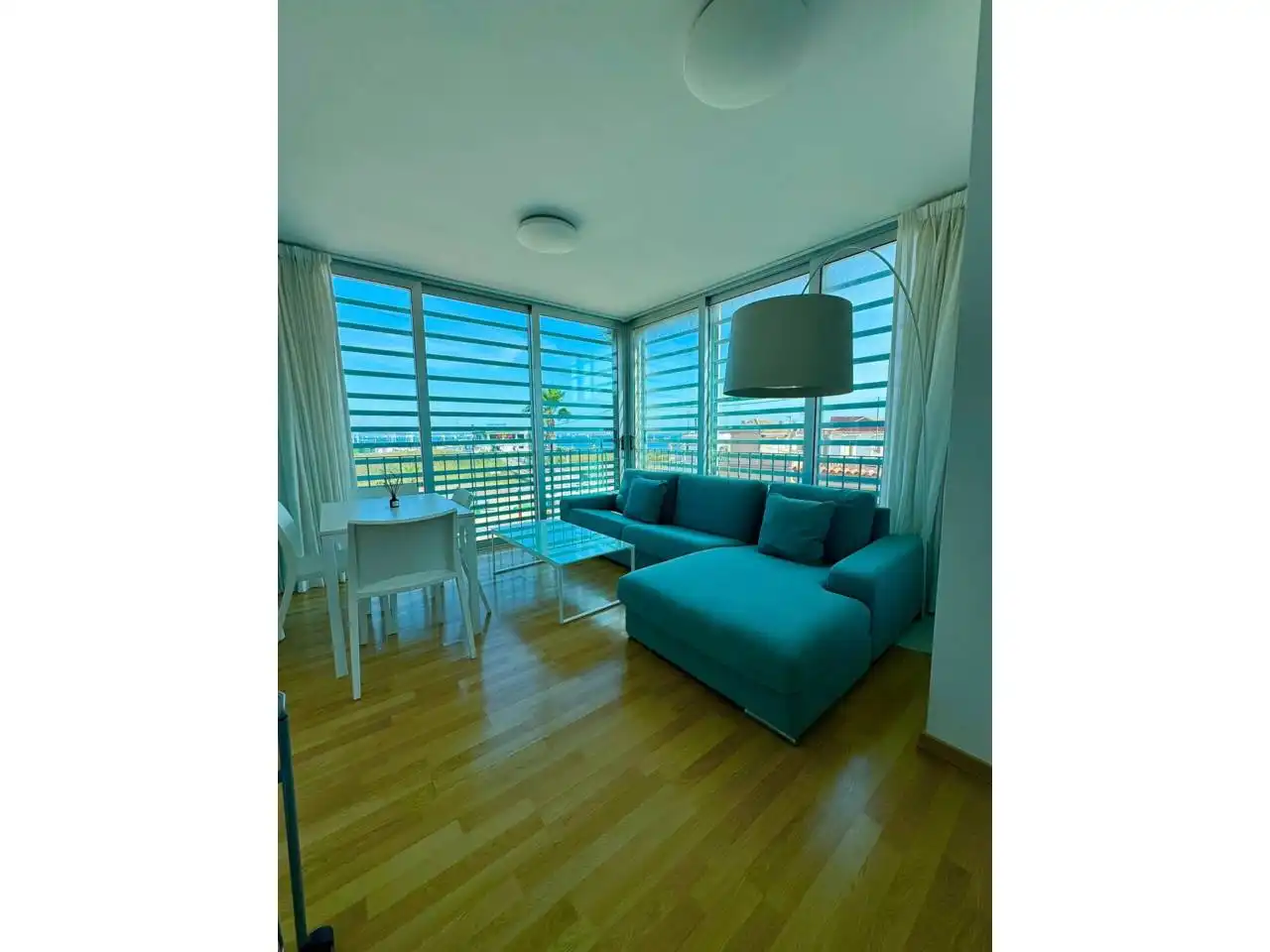 Sala de estar de Piso en venta en Cartagena con Amueblado y Balcón