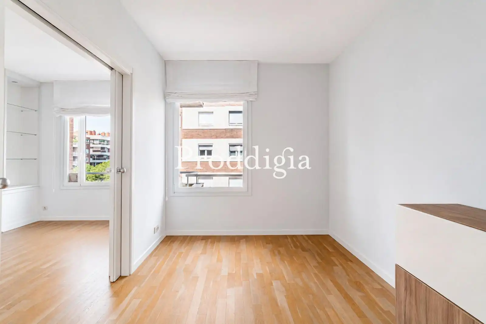 Flat for rent in Via Augusta, Sant Gervasi- Galvany