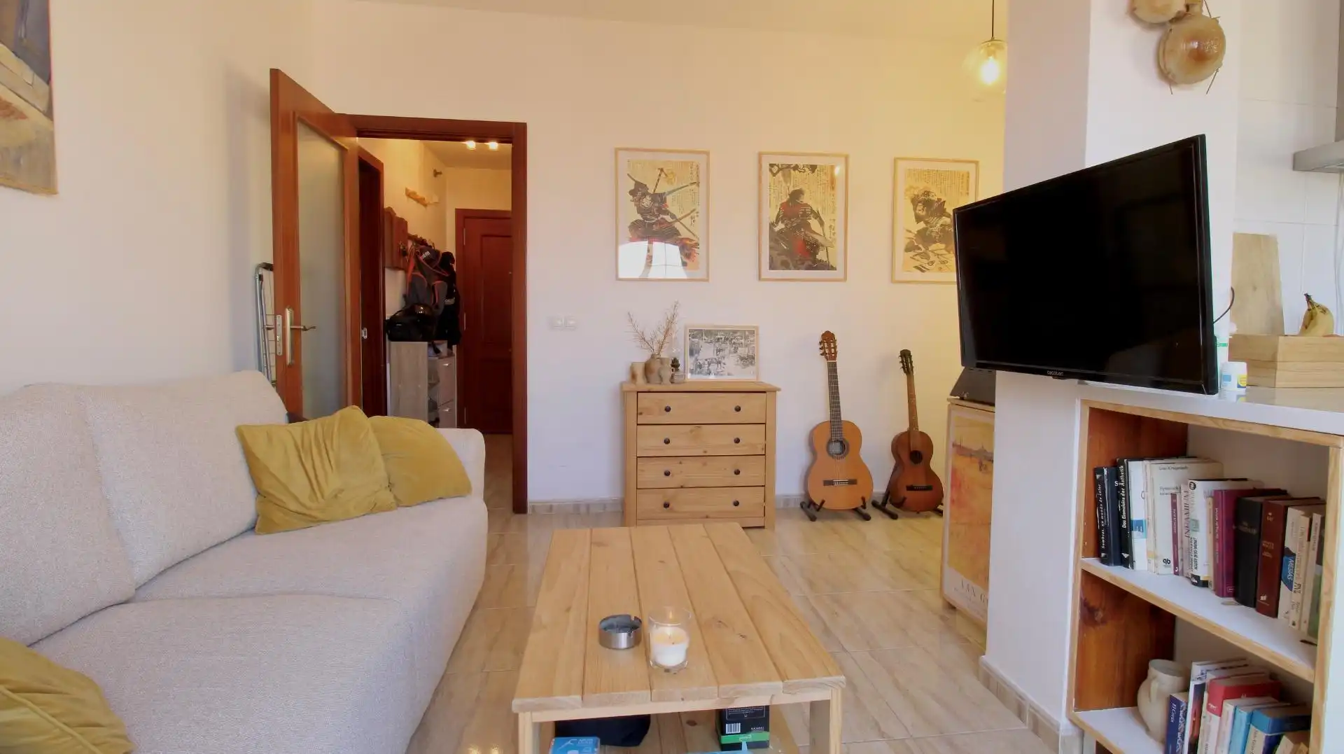 Sala de estar de Ático en venta en Roquetas de Mar con Calefacción, Terraza y Amueblado