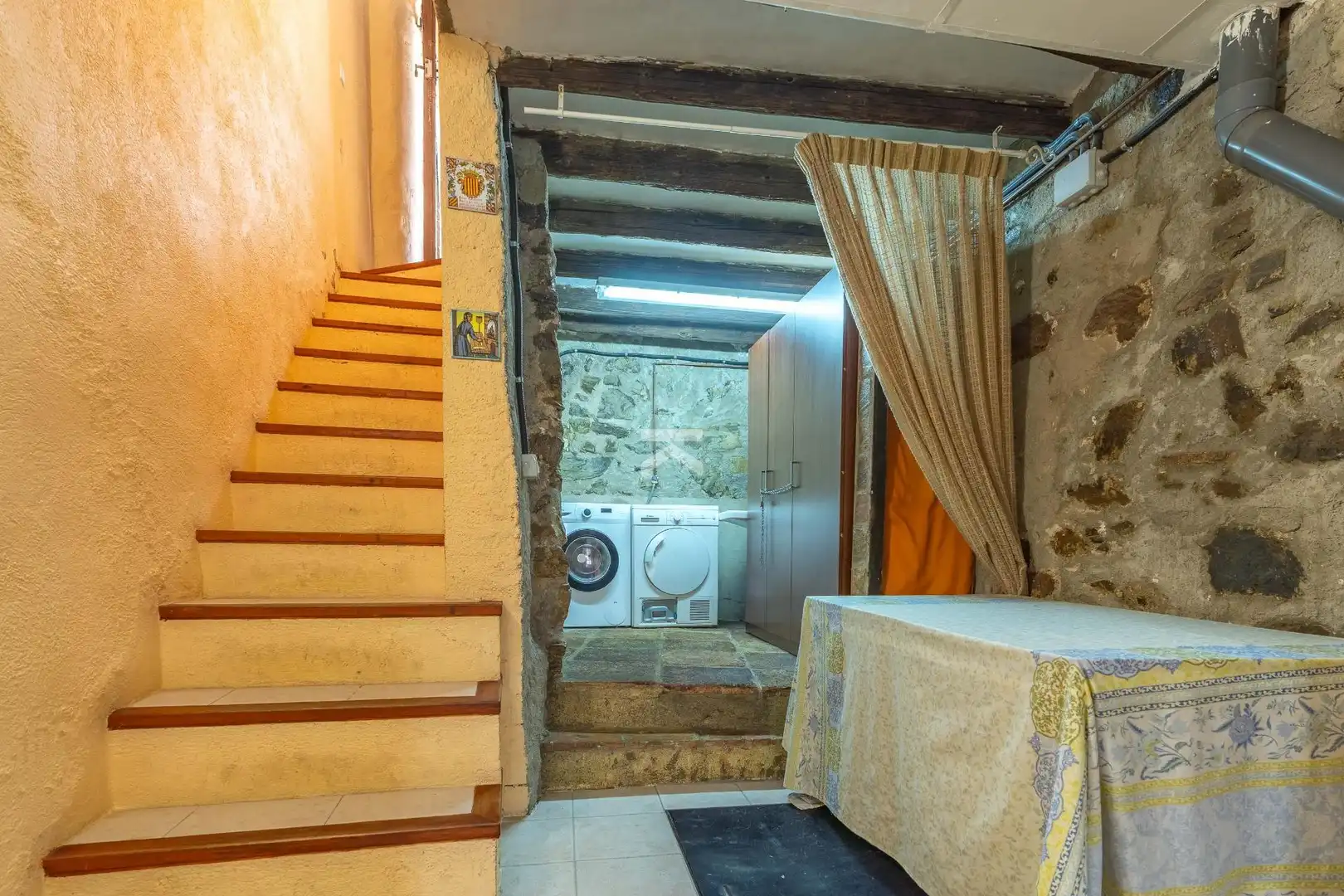 Houses for sale in Torroja del Priorat  with Heating, Terrace and Furnished