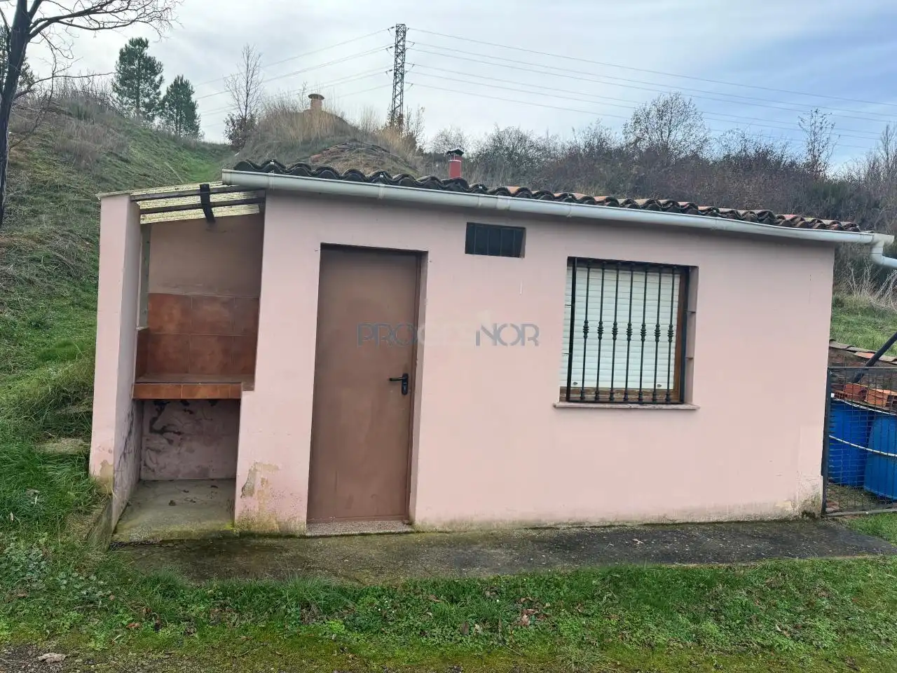 Vista exterior de Local en venta en San Andrés del Rabanedo con Amueblado