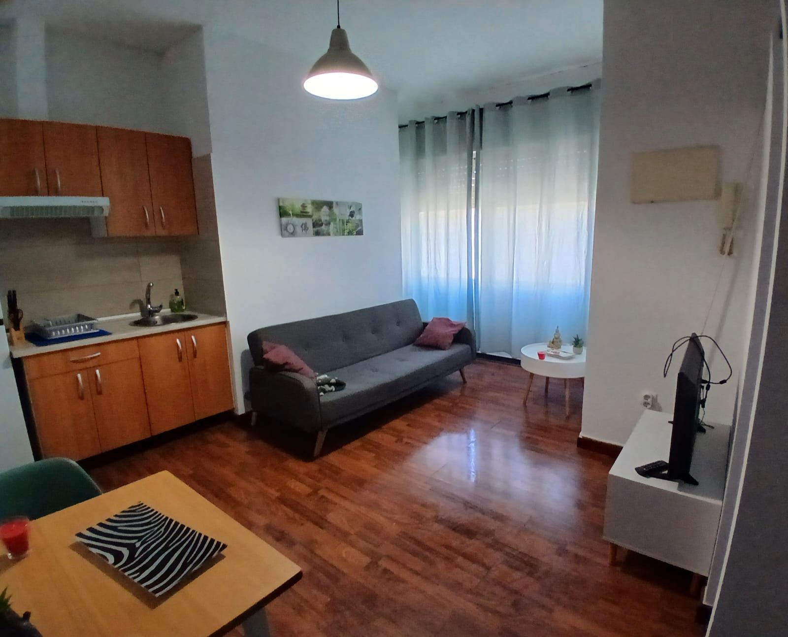 Bedroom of Apartment for sale in Vigo   with Parquet flooring, Furnished and Washing machine