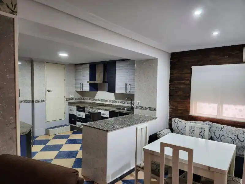 Cocina de Casa o chalet en venta en Cáceres con Aire acondicionado, Jardín privado y Terraza