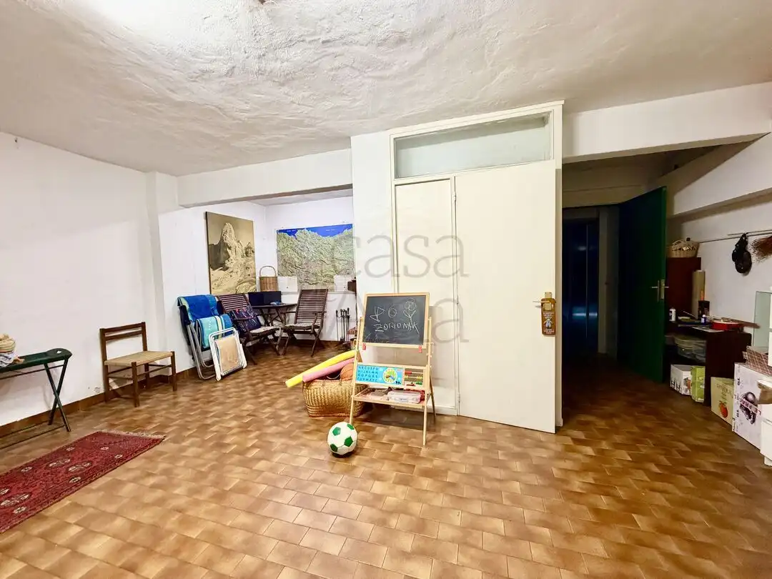 Casa adosada en venta en Leioa con Calefacción, Jardín privado y Terraza