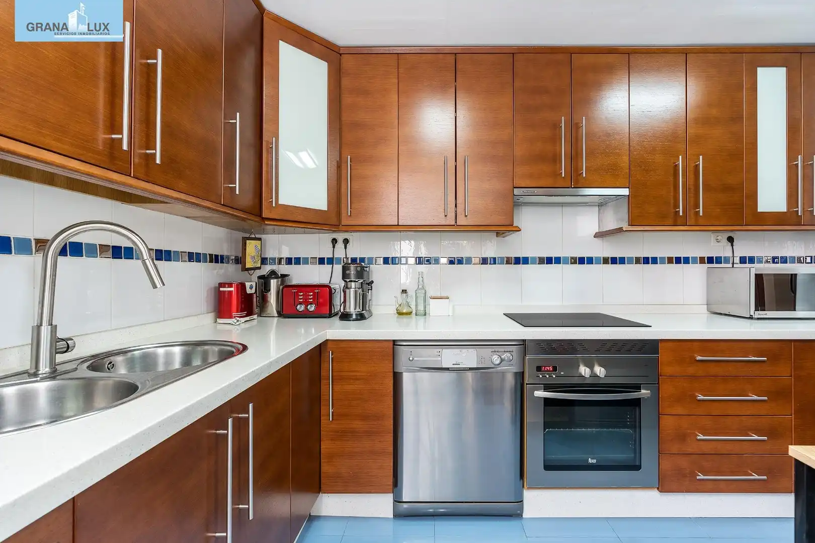 Kitchen of Flat for sale in Ronda
