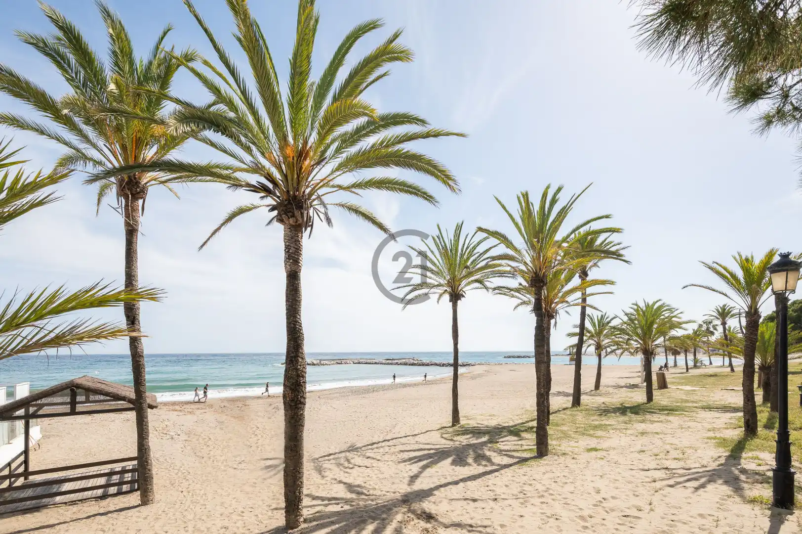 Vista exterior de Àtic en venda en Marbella amb Aire condicionat, Calefacció i Terrassa